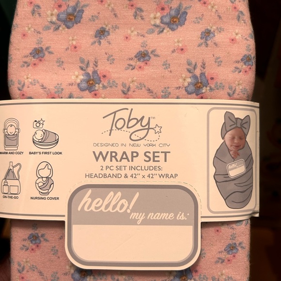 Toby Baby girl Wrap set new never used with name can be written on wrap - Picture 1 of 2